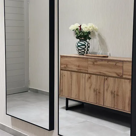Апартаменты Grace Living Studio 201