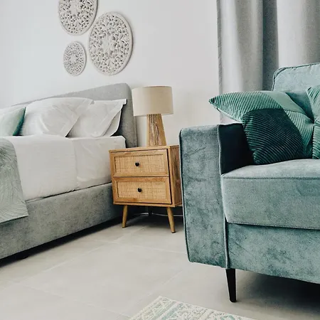 Grace Living Studio 201